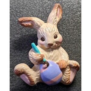 Vintage Hallmark‎ Brown Bunny Pin Painting Easter Egg 1986 Spring Rabbit